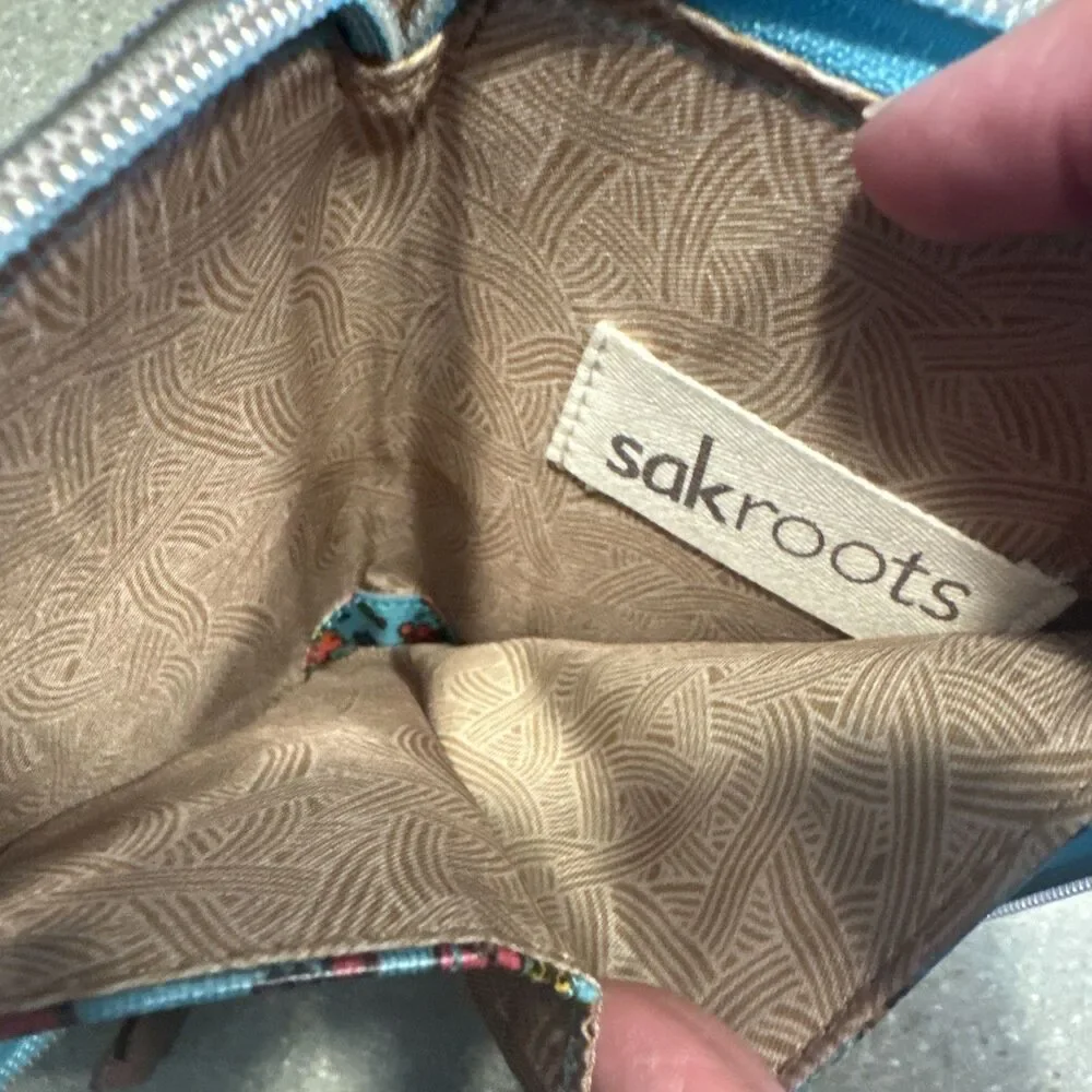 Sakroots Wallet Floral Multicolor Zip Around 5.5" X 4.5" - Picture 7 of 10